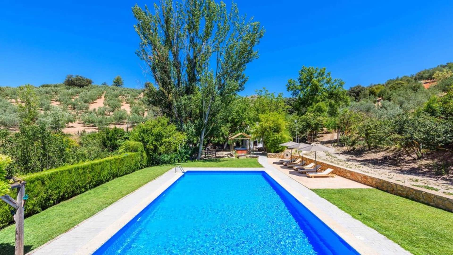 Casa rural MOLINO DE LAS PALOMAS en CARCABUEY, CORDOBA - AloRústico