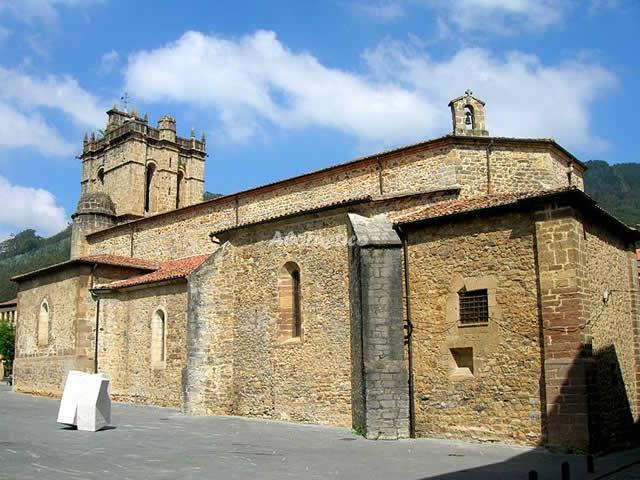 Casa rural LA CABAÑA DE FUENMAYOR en SALAS, ASTURIAS - AloRústico