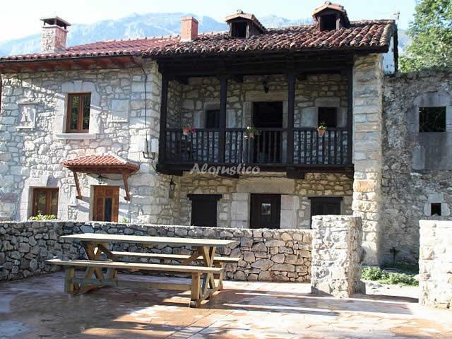 Casa rural LA TAHONA DE BESNES - CASA EL CORREDOR en ALLES, ASTURIAS - AloRústico