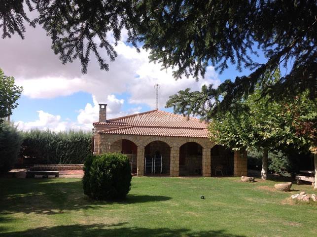 Casa rural CASA EL CORDEL en LA SERRADA, AVILA - AloRústico