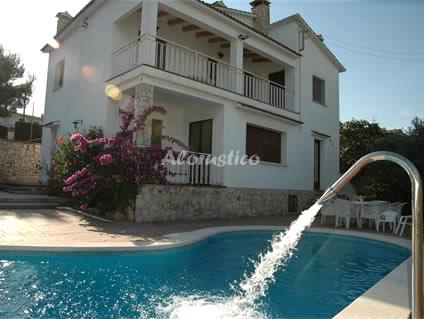 Casa rural CAL VIVES en CANYELLES (COSTA DEL GARRAF), BARCELONA - AloRústico