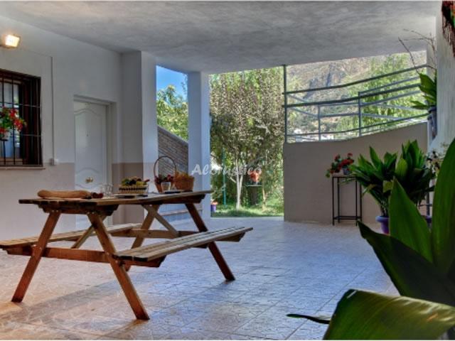 Casa rural CORTIJO CUESTA HERRERO-APTO 2 en GÜEJAR SIERRA, GRANADA - AloRústico