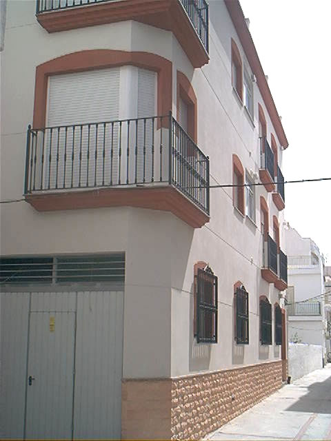 Casa rural PISO LA MAMOLA en LA MAMOLA, GRANADA - AloRústico