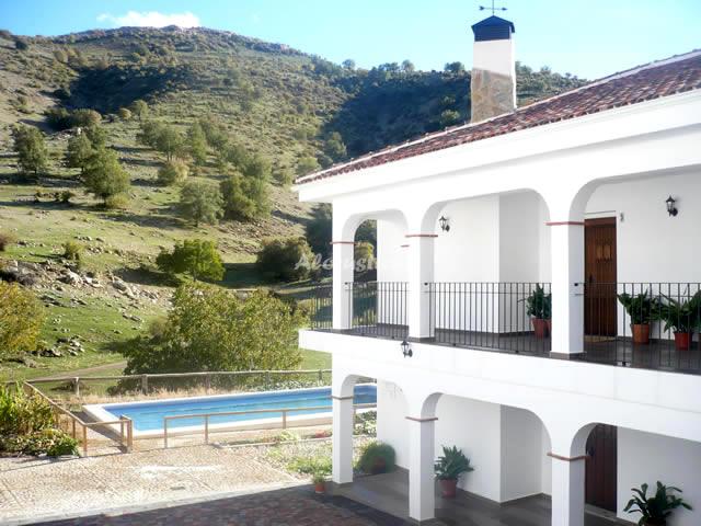 Casa rural APTOS MONTE DE LAS ÁNIMAS - APTO II (ADAPTADO) en VALDEPEÑAS DE JAEN, JAEN - AloRústico