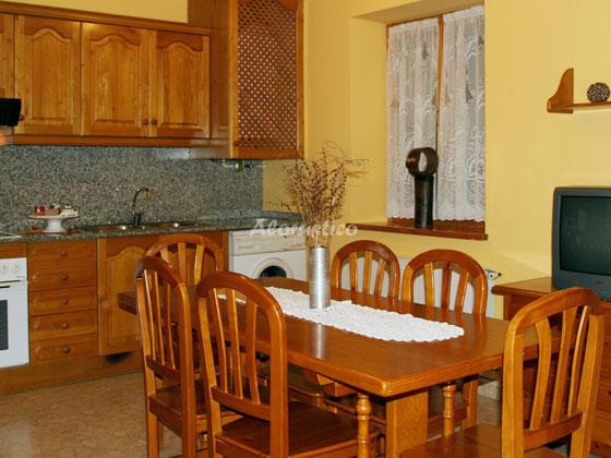 Casa rural LA LLUCANA---APTO. 3 HABITACIONES en BARRUERA, LLEIDA - AloRústico