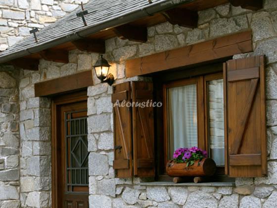 Casa rural UNIFAMILIAR LA LLUCANA en BARRUERA, LLEIDA - AloRústico