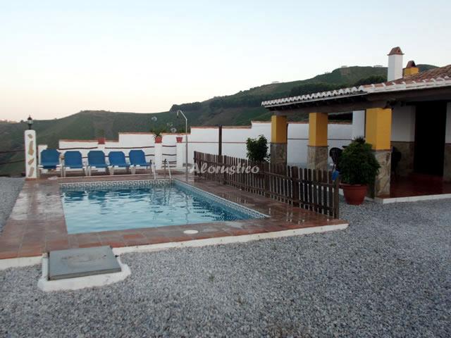 Casa rural LAGAR EL MIRADOR en ALMÁCHAR, MALAGA - AloRústico