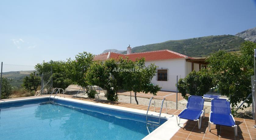 Casa rural CASA PARLADES en COLMENAR, MALAGA - AloRústico