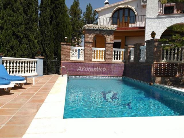 Casa rural CONJUNTO AL ANDALUS - CASA JARDÍN en ALCAUCÍN, MALAGA - AloRústico