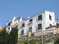 Casa rural APARTAMENTOS PUERTO DE LA CRUZ en CASARES, MALAGA - AloRústico