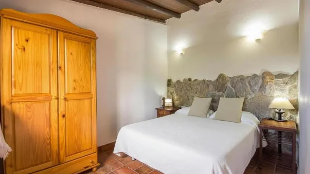 HUERTA DEL TAJO PEQUEÑA en RONDA — miniatura 4