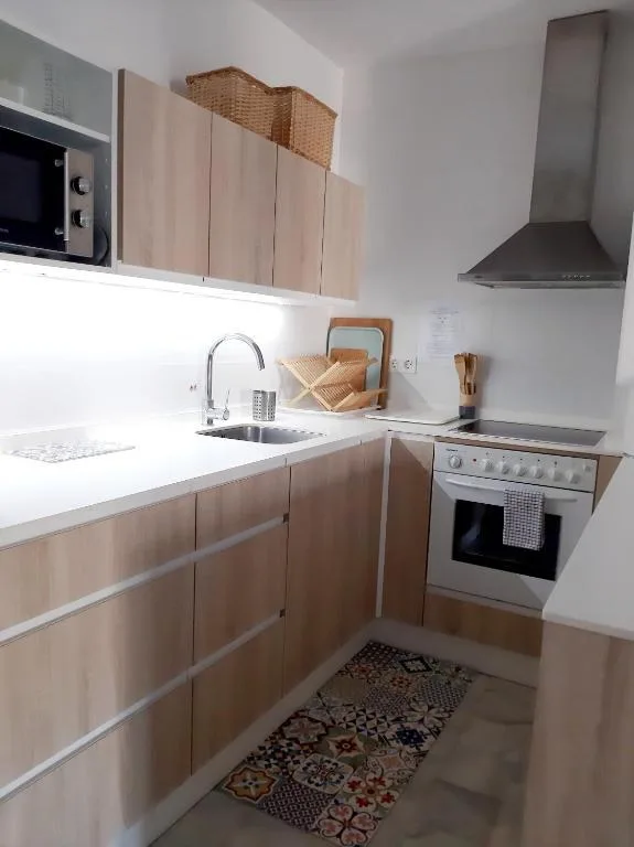 Huétor Vega precioso apartamento en Huétor Vega — miniatura 8