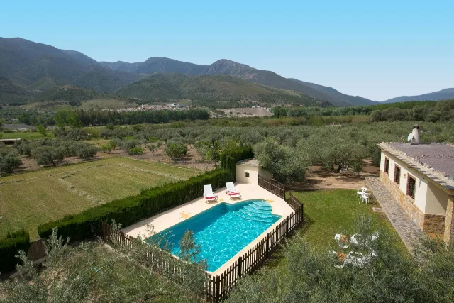 CORTIJO LOS CIPRESES en ORGIVA — miniatura 6