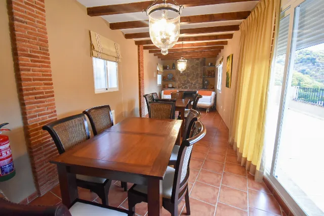CASA ROMENA en IGUALEJA — foto 2