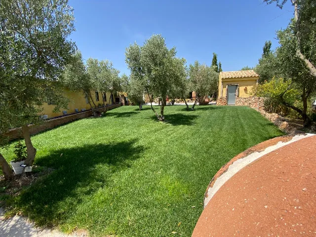 CORTIJO BUSTAMANTE en BAZA — miniatura 7