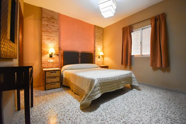 CASA ROMENA en IGUALEJA — miniatura 12