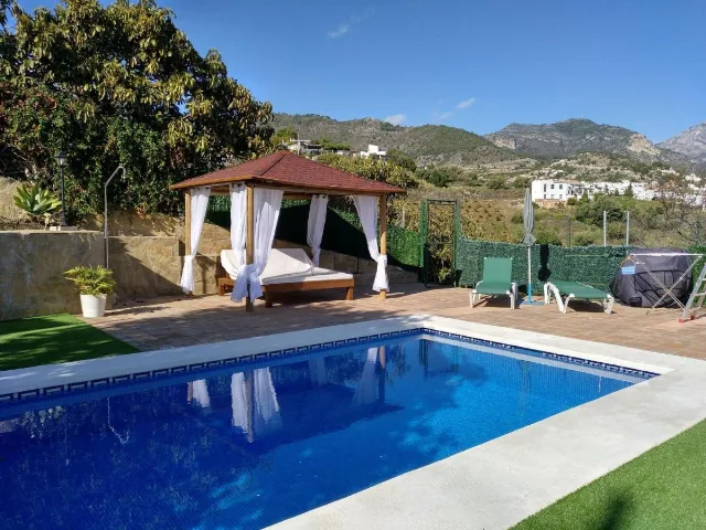 CORTIJO ALBARICOQUE en FRIGILIANA — miniatura 4