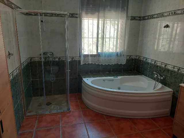 Alojamiento turístico CASA LA COLÁ en SEDELLA · MÁLAGA