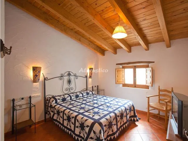 CASA EL TENGUERENGUE en LAROYA — miniatura 14