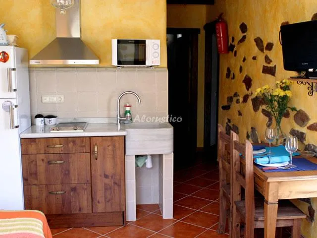 CASA AL REVÉS en LAROYA — miniatura 9