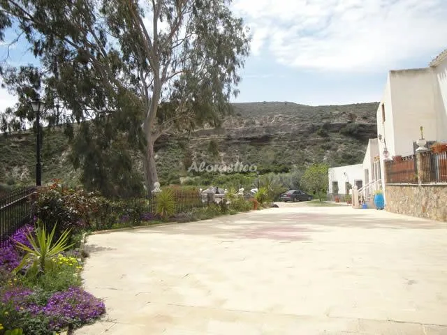 CASAS Mª CARMEN - CORTIJO II en ALBOX — miniatura 12