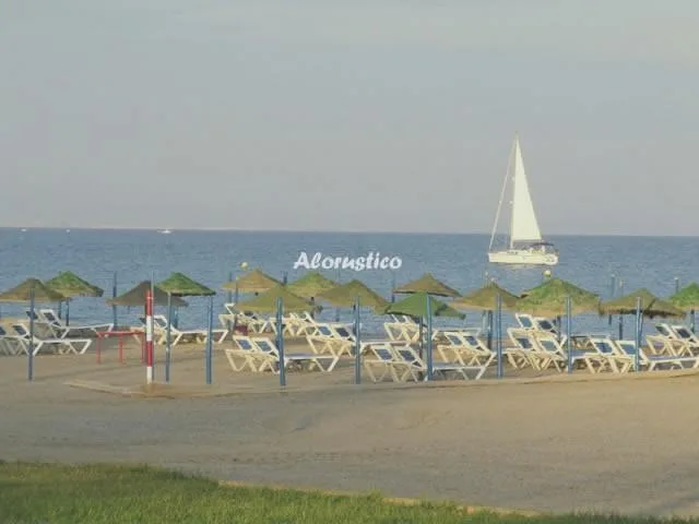 PISO LOS HERMANOS M en ROQUETAS DE MAR — miniatura 11