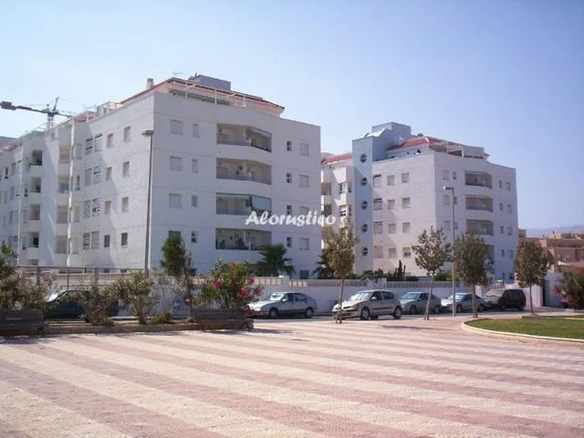 PISO LOS HERMANOS M en ROQUETAS DE MAR — foto 2