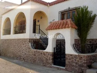 VILLA LOLI en EL POZO DE LOS FRAILES — foto 2