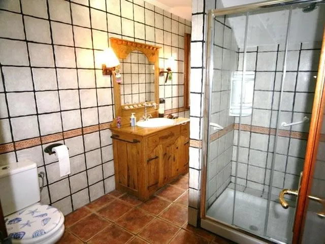 LOS HUETOS-SUITE CON BAÑERA HIDROMASAJE en HUETO ARRIBA — miniatura 9