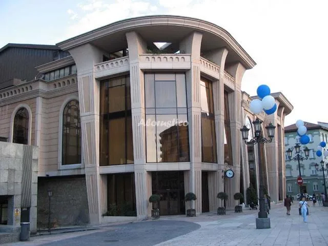 ÁTICO OVIEDO en OVIEDO — miniatura 9