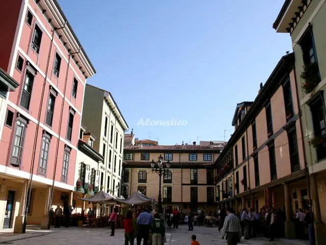 ÁTICO OVIEDO en OVIEDO — miniatura 8