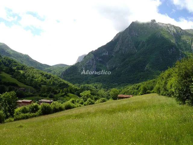 VALLE DE BUEIDA  EL GRILLO en QUIROS — miniatura 12