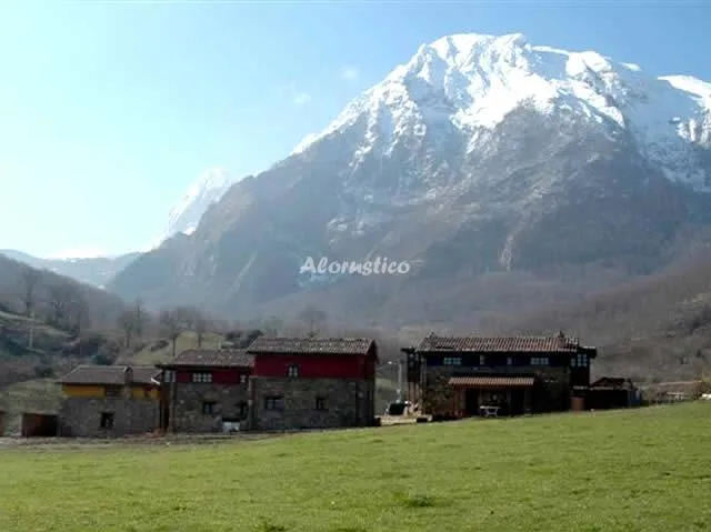 VALLE DE BUEIDA   EL BOSQUE en QUIROS — foto 2