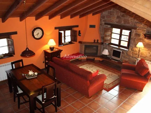VALLE DE BUEIDA   EL PALACIO en QUIROS — foto 2