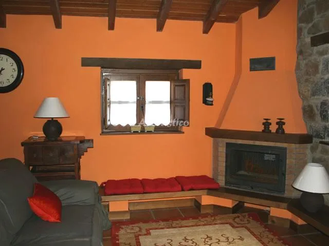 VALLE DE BUEIDA   EL PALACIO en QUIROS — miniatura 10