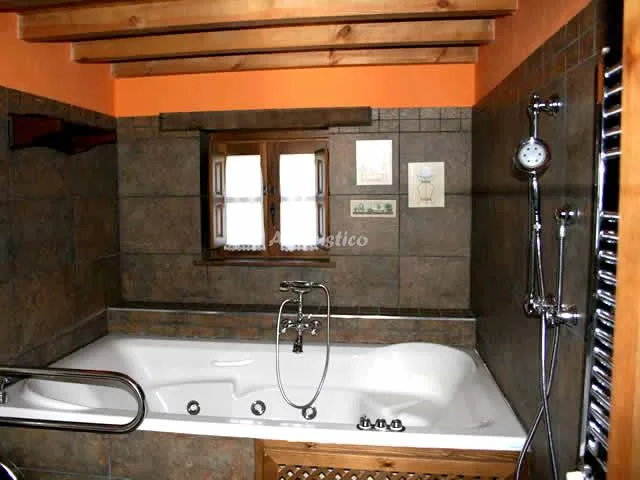 VALLE DE BUEIDA   EL PALACIO en QUIROS — miniatura 11