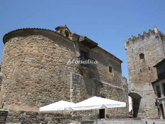 LA CABAÑA DE FUENMAYOR en SALAS — miniatura 13