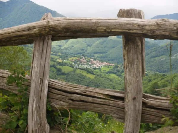 Alojamiento turístico LA PORTIELLA -- CASCAYU en BUERES · ASTURIAS