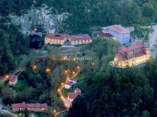 LA PORTIELLA -- SUCU en BUERES — miniatura 10