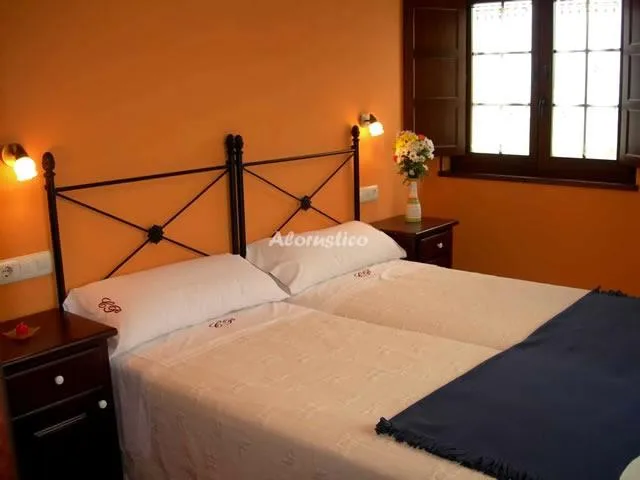 CASA PACHONA-APTO EL CORBEIRÓN en PUERTO DE VEGA — miniatura 5