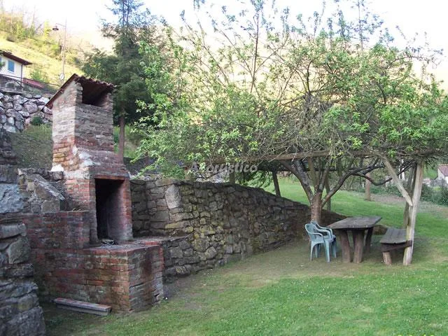 CORRADA DE TORALES II en QUIRÓS — miniatura 4