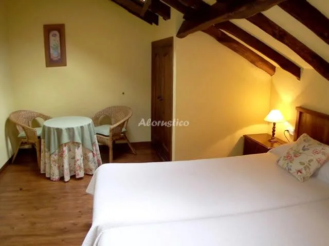 CORRADA DE TORALES IV en QUIRÓS — miniatura 4