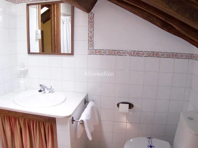 CORRADA DE TORALES IV en QUIRÓS — miniatura 12