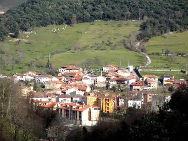 Alojamiento turístico LA REGORIA - APTO 1 - PLANTA BAJA en CABRALES · ASTURIAS