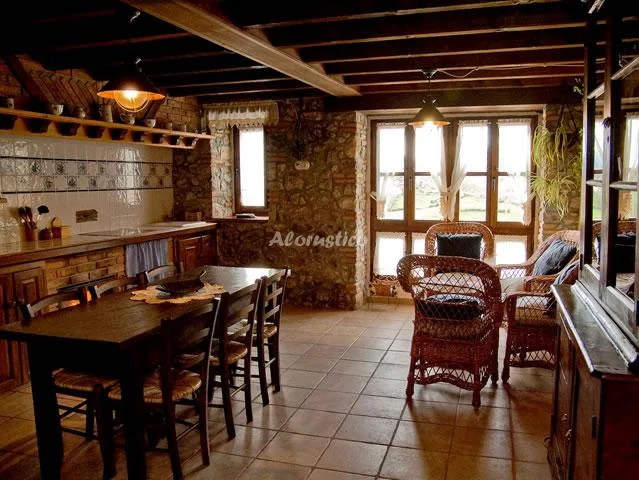 CASA LA TEJA en ALLES — miniatura 5