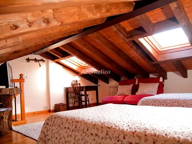 CASA LA TEJA en ALLES — miniatura 11