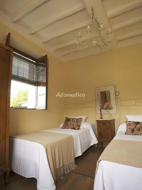 CASA BALBINO en OBONA-TINEO — miniatura 5