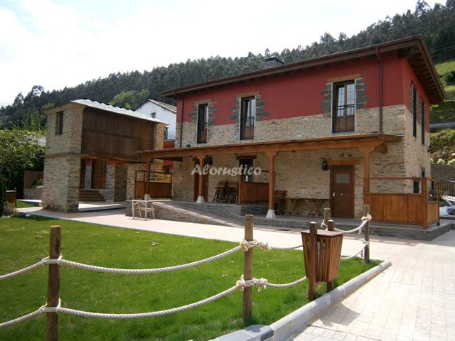Alojamiento turístico ALBORADA DEL EO-ESTUDIO MR (PLANTA ALTA-DUCHA) en VEGADEO, ASTURIAS