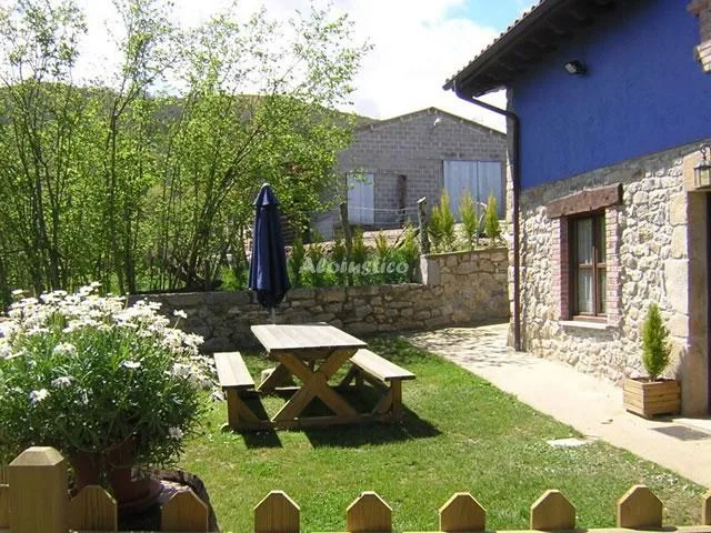 LA CAMPANONA en CANGAS DE ONÍS — miniatura 7