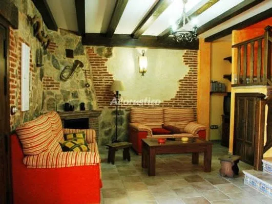 CASA RURAL LAS FÁBULAS en PEDRO BERNARDO — foto 3